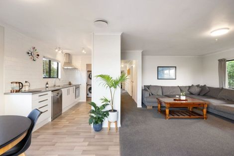 Photo of property in 5 Mckinley Place, Nawton, Hamilton, 3200