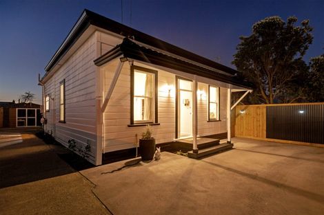 Photo of property in 21 Wellington Street, Te Hapara, Gisborne, 4010