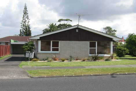 Photo of property in 1/61 Cardiff Road, Pakuranga, Auckland, 2010