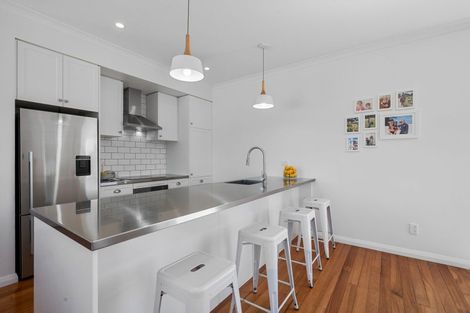 Photo of property in 13 Trotting Course Drive, Kumeu, 0891