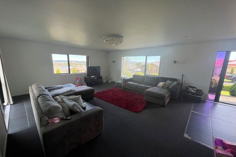 Photo of property in 10 Raddington Way, Huntington, Hamilton, 3210