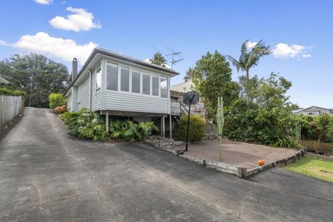 Photo of property in 175 Blockhouse Bay Road, Avondale, Auckland, 0600