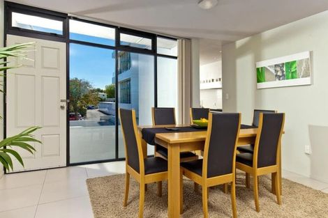 Photo of property in 58/45 Stanley Road, Stanley Point, Auckland, 0624