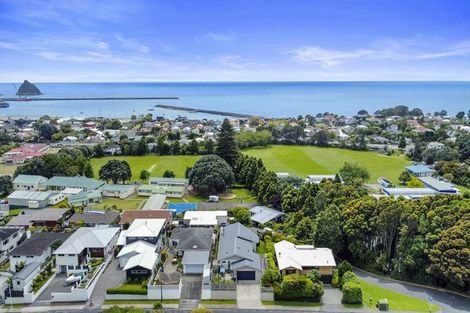 Photo of property in 410 Devon Street West, Lynmouth, New Plymouth, 4310