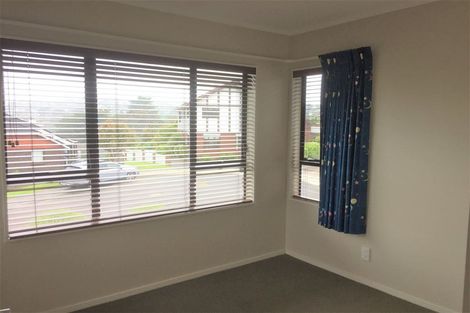 Photo of property in 6 Maywood Grove, Churton Park, Wellington, 6037