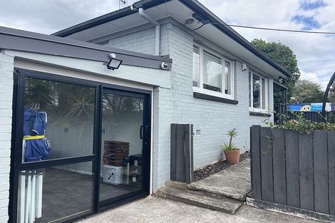 Photo of property in 1/16 Pooks Road, Ranui, Auckland, 0612