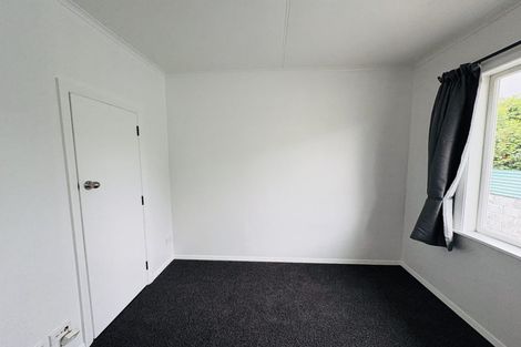 Photo of property in 17 Buick Crescent, Awapuni, Palmerston North, 4412