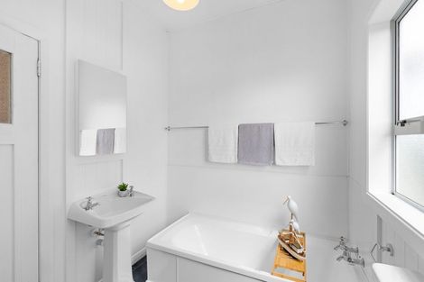 Photo of property in 30 Victoria Street, Levin, 5510