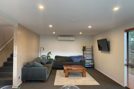 Photo of property in 2/28 Bayly Road, Moturoa, New Plymouth, 4310