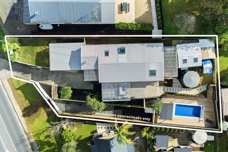 Photo of property in 566 Whangaparaoa Road, Stanmore Bay, Whangaparaoa, 0932