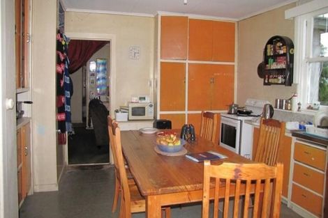 Photo of property in 5114 Te Araroa Road, Hicks Bay, Tikitiki, 4087