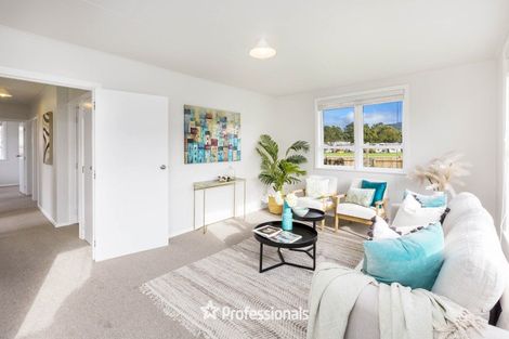 Photo of property in 52 Mary Crescent, Elderslea, Upper Hutt, 5018