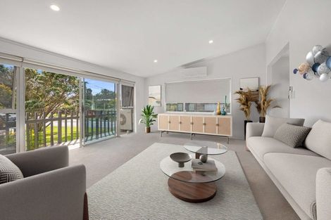 Photo of property in 3/15 Omana Road, Milford, Auckland, 0620