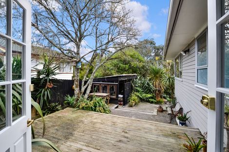 Photo of property in 49a Helena Street, Massey, Auckland, 0614