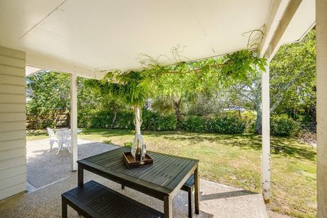 Photo of property in 16 Ngarimu Crescent, Taradale, Napier, 4112