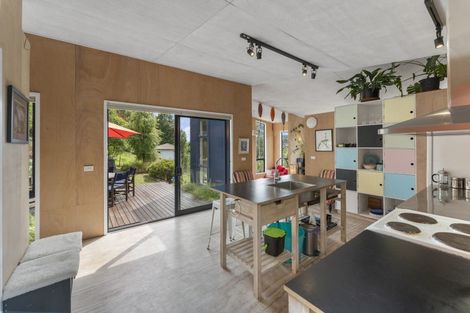 Photo of property in 243 Saint Vincent Street, Toi Toi, Nelson, 7010