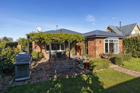 Photo of property in 50 Trafalgar Street, Maori Hill, Timaru, 7910
