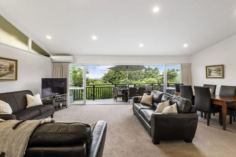 Photo of property in 7 Hume Drive, Hillcrest, Auckland, 0627