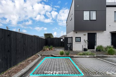 Photo of property in 42 Ivy Nola Way, Henderson, Auckland, 0612