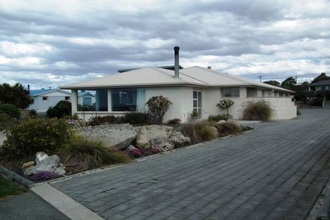 Photo of property in 25 Harbour Terrace, Kakanui, Oamaru, 9495