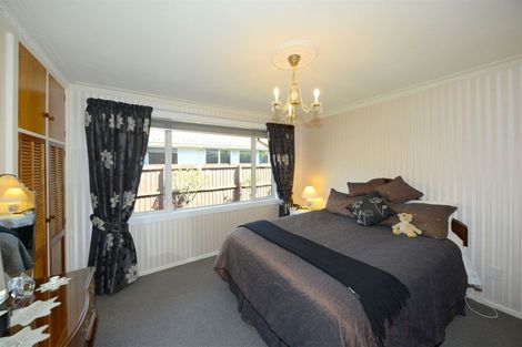 Photo of property in 4 Strathean Avenue, Avonhead, Christchurch, 8042