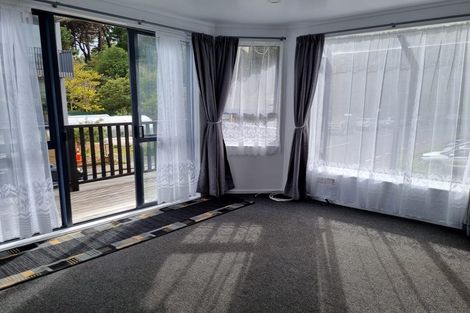 Photo of property in 6 Hospital Road, Newtown, Wellington, 6021