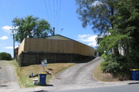 Photo of property in 3/102 Eskdale Road, Birkdale, Auckland, 0626