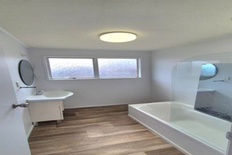 Photo of property in 4 Pallant Street, Manurewa, Auckland, 2102