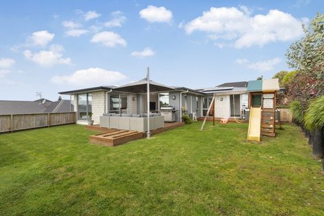 Photo of property in 12 Fleur Place, Te Puke, 3119