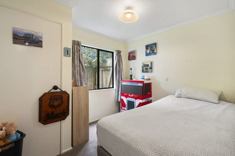Photo of property in 4 Landau Court, Ashhurst, 4810