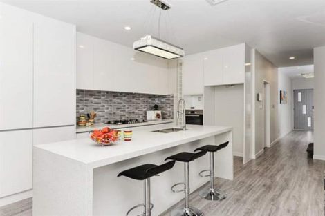 Photo of property in 22 Tinaku Road, Flat Bush, Auckland, 2019