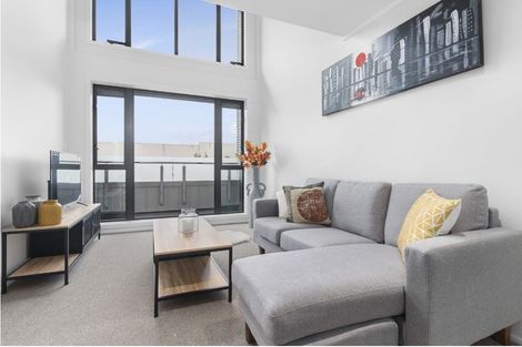 Photo of property in 7b/30 Westward Ho, Glen Eden, Auckland, 0602