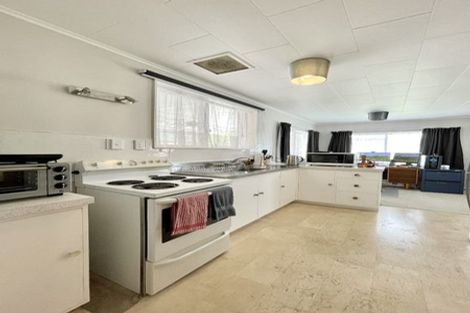 Photo of property in 1/59 Clouston Park Road, Clouston Park, Upper Hutt, 5018