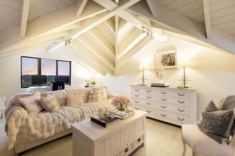 Photo of property in 122 Forestry Road, Waitoki, Kaukapakapa, 0871