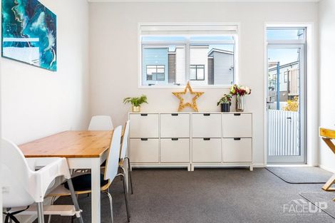 Photo of property in 17 Rangihina Road, Hobsonville, Auckland, 0616