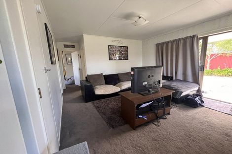 Photo of property in 11a Kaimanawa Street, Kelvin Grove, Palmerston North, 4414