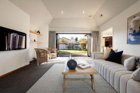 Photo of property in 9 Jaemont Court, Huntington, Hamilton, 3210