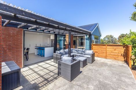 Photo of property in 3 Walton Road, Paraparaumu Beach, Paraparaumu, 5032