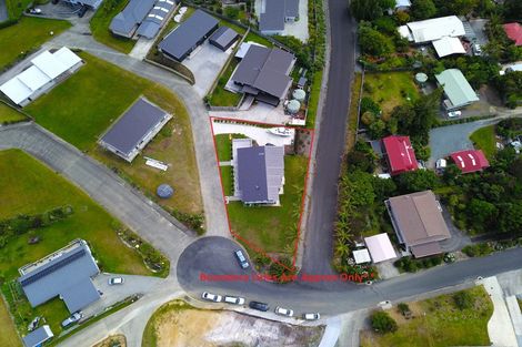 Photo of property in 2 Sunset Heights, Cable Bay, 0420