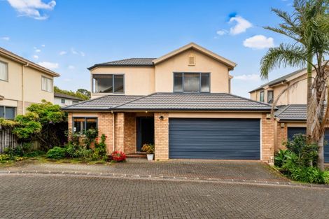 Photo of property in 45a Redoubt Road, Goodwood Heights, Auckland, 2105