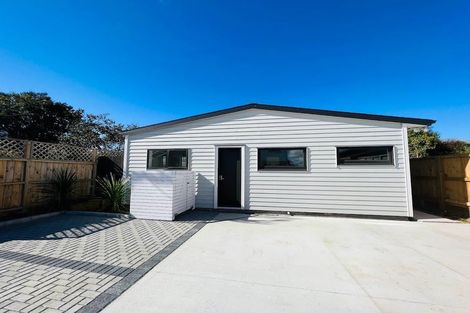 Photo of property in 82e Eversleigh Road, Belmont, Auckland, 0622