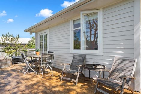 Photo of property in 38 East Street, Greytown, 5712