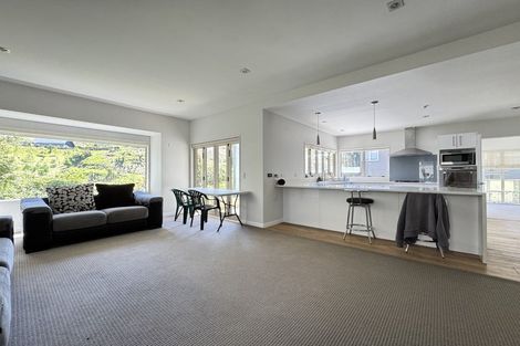 Photo of property in 43 Furlong Crescent, Churton Park, Wellington, 6037