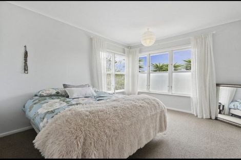 Photo of property in 97 Wallace Road, Mangere Bridge, Auckland, 2022