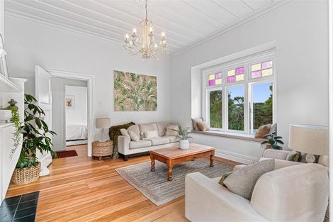 Photo of property in Wainikau, 31 Olive Grove, Mangawhai, 0573