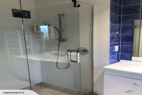 Photo of property in 11 Starlight Cove, Hobsonville, Auckland, 0618