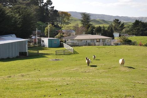 Photo of property in 131 Omata Road, Pahiatua, 4988
