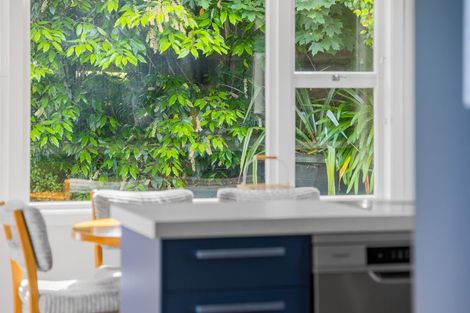 Photo of property in 2 Alberta Street, Acacia Bay, Taupo, 3330