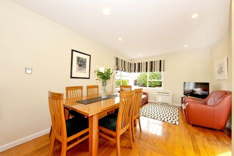 Photo of property in 5 Bendale Place, Avonhead, Christchurch, 8042