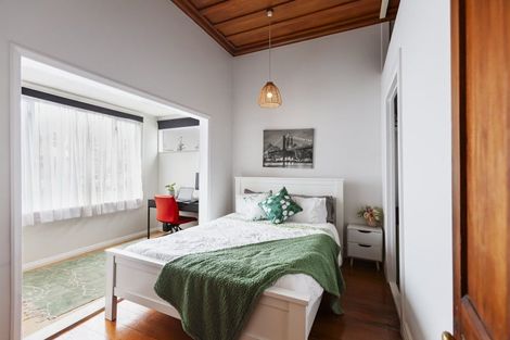 Photo of property in 149 Wellesley Road, Napier South, Napier, 4110